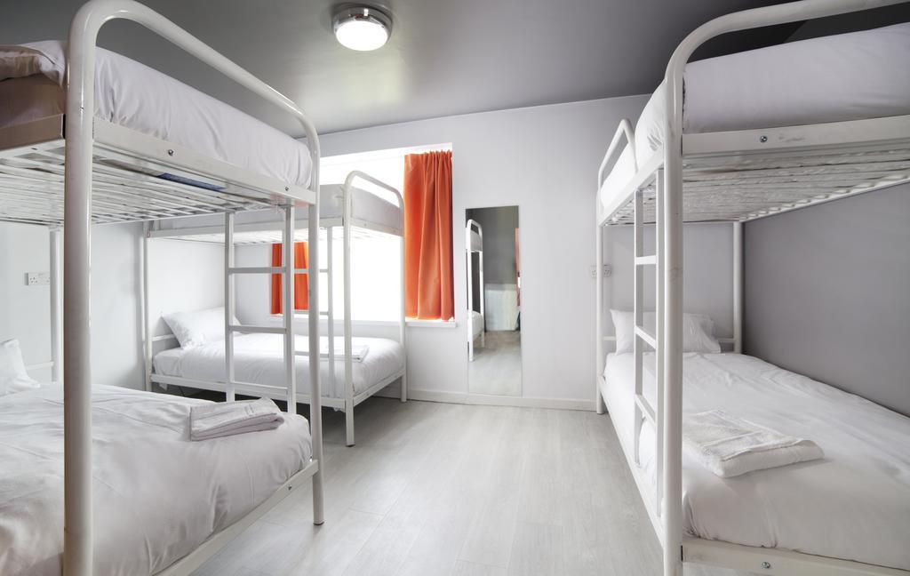 ニューカッスル・アポン・タイン Sleeperdormホステル 部屋 写真