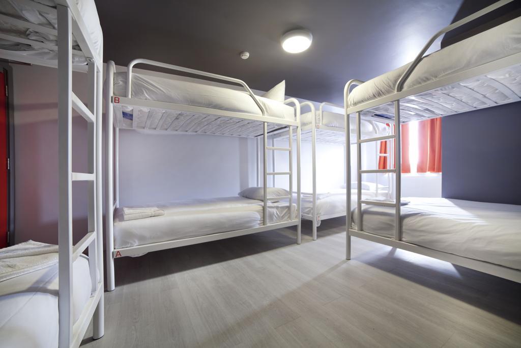 ニューカッスル・アポン・タイン Sleeperdormホステル 部屋 写真