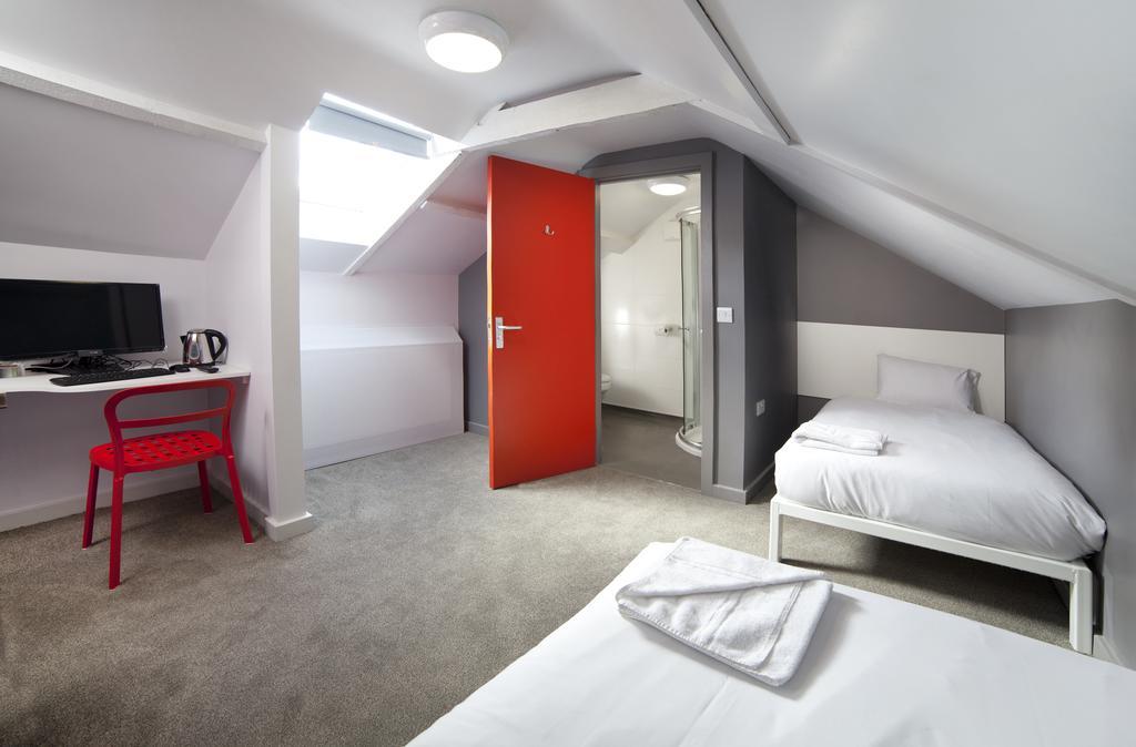ニューカッスル・アポン・タイン Sleeperdormホステル 部屋 写真