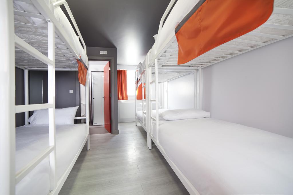 ニューカッスル・アポン・タイン Sleeperdormホステル 部屋 写真